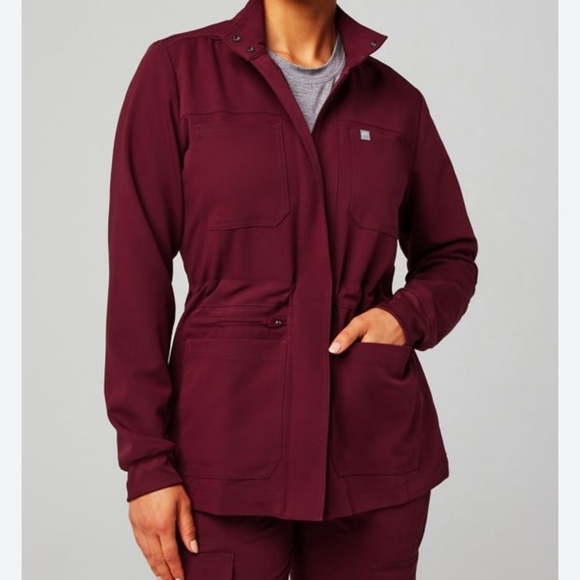 FABLETICS EVOKE CARGO JACKET WINE SMALL - Picture 1 of 11